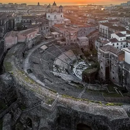 Elephant's Apartament *